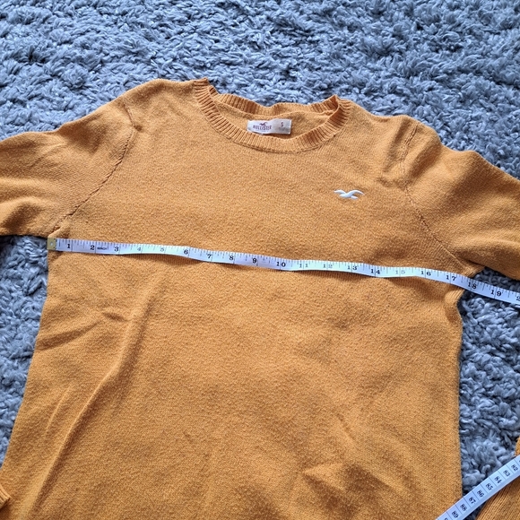 Hollister | Mustard yellow crew neck women's long sleeved sweater - Picture 8 of 11